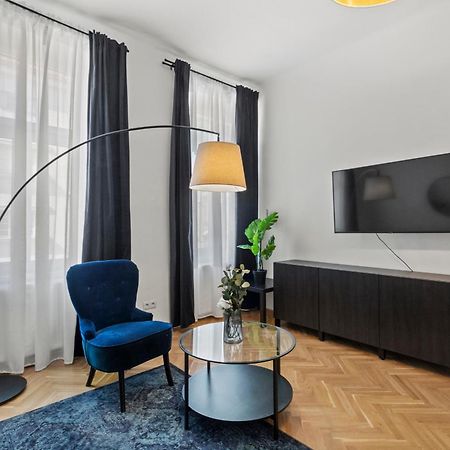 Balcony Apartment, 4 Min To U3 Zipperer Strasse 维也纳 外观 照片