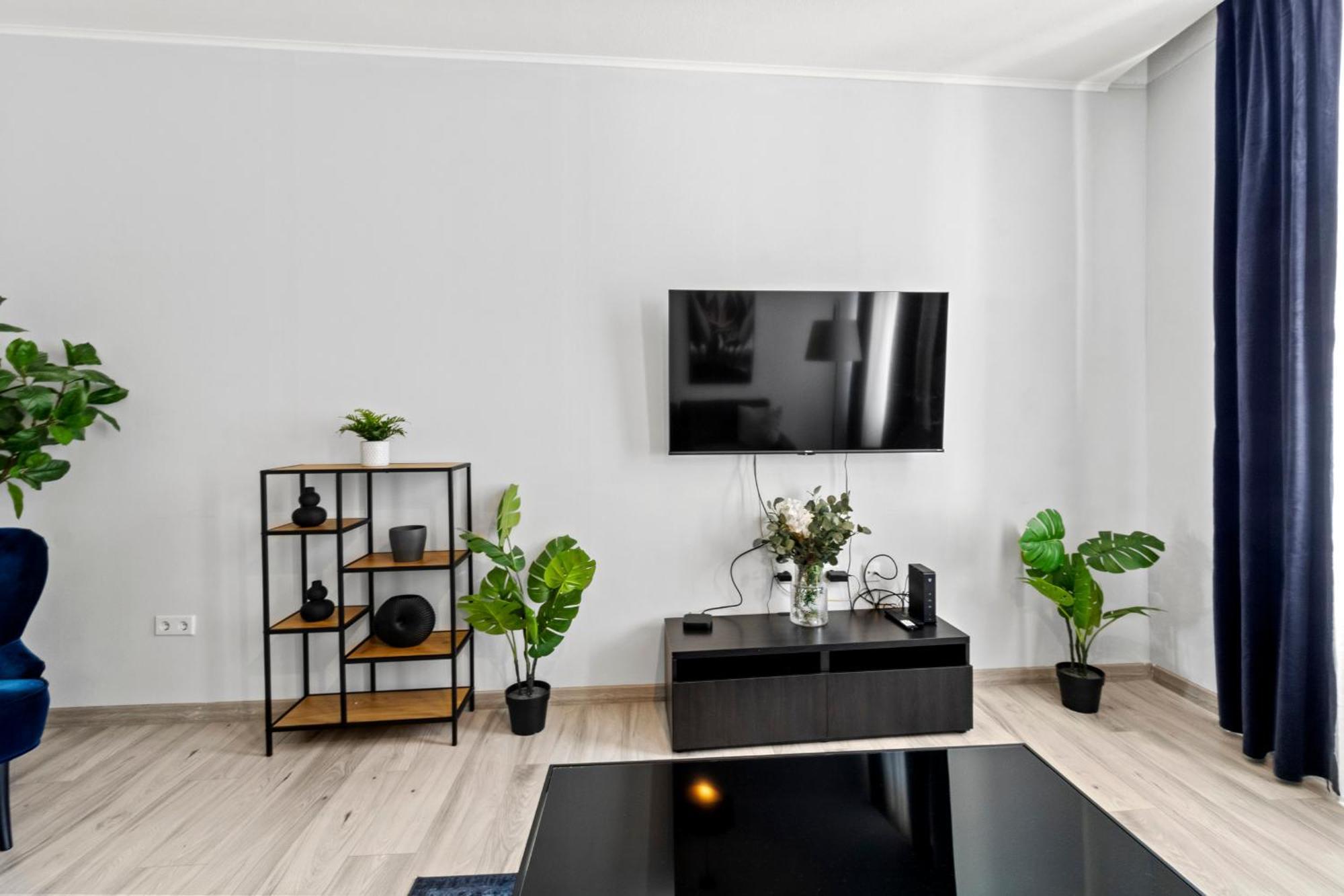 Balcony Apartment, 4 Min To U3 Zipperer Strasse 维也纳 外观 照片